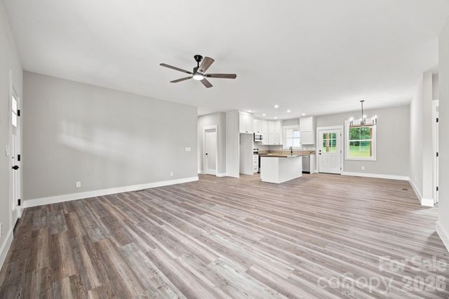 417 E 2nd Street, Faith, NC 28041