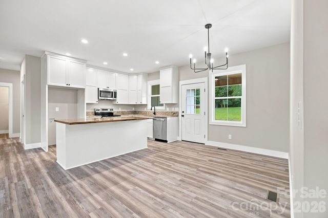 417 E 2nd Street, Faith, NC 28041