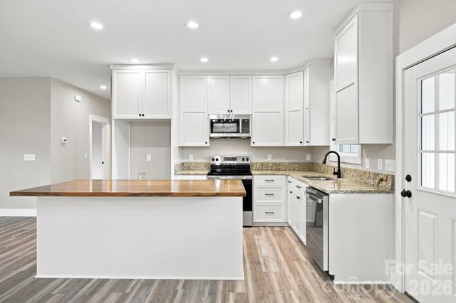 417 E 2nd Street, Faith, NC 28041