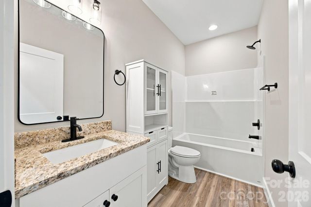 417 E 2nd Street, Faith, NC 28041