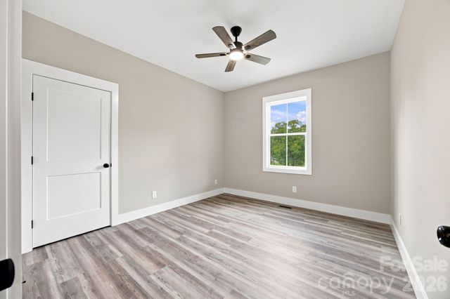 417 E 2nd Street, Faith, NC 28041