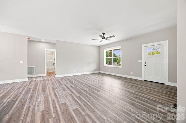 417 E 2nd Street, Faith, NC 28041