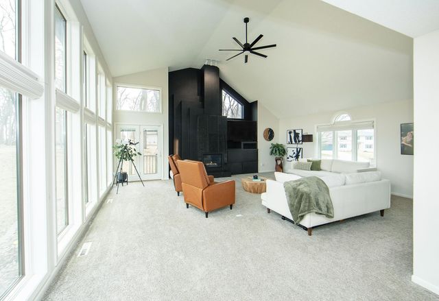 3308 Bay Berry Drive, Waterloo, IA 50702