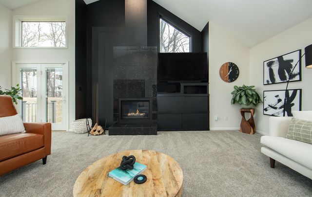 3308 Bay Berry Drive, Waterloo, IA 50702