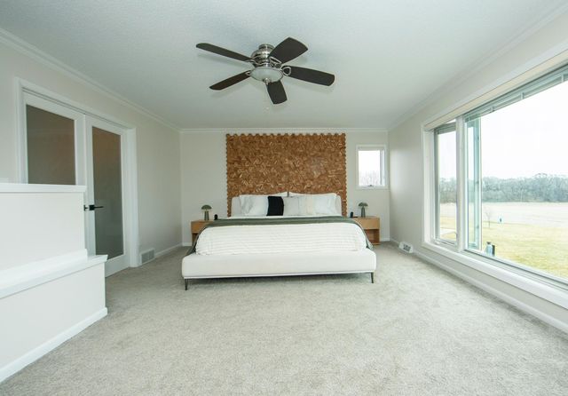 3308 Bay Berry Drive, Waterloo, IA 50702