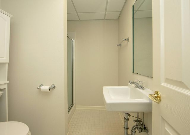 3308 Bay Berry Drive, Waterloo, IA 50702