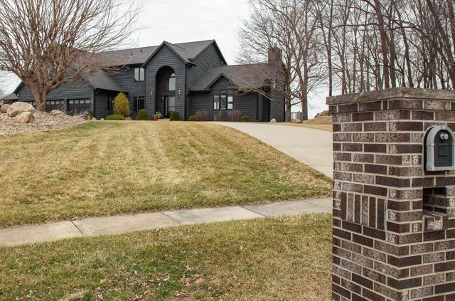 3308 Bay Berry Drive, Waterloo, IA 50702