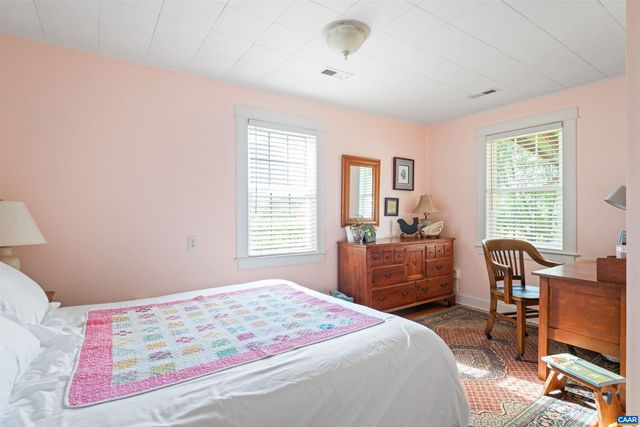 3486 FREDERICKSBURG RD, Ruckersville, VA 22968