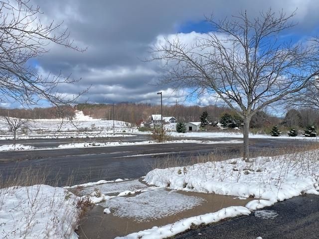 6700 N Matheson Road, Leelanau Twp, MI 49670