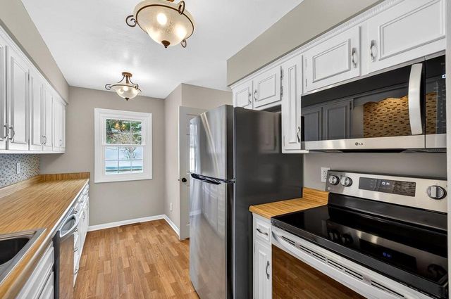 7312 Old Sauk Road, Madison, WI 53717