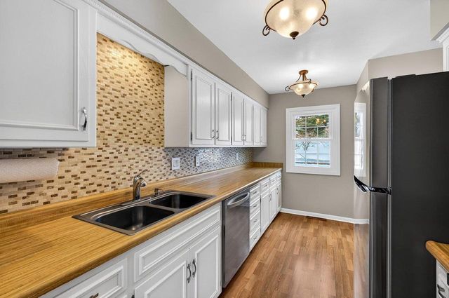 7312 Old Sauk Road, Madison, WI 53717