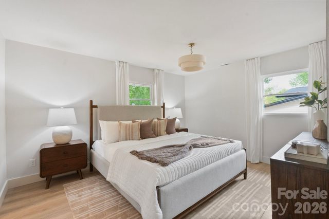 3320 Winterfield Place, Charlotte, NC 28205