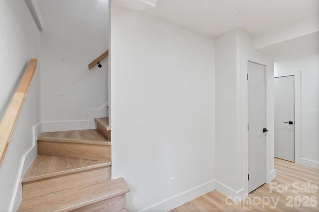3320 Winterfield Place, Charlotte, NC 28205