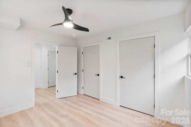 3320 Winterfield Place, Charlotte, NC 28205