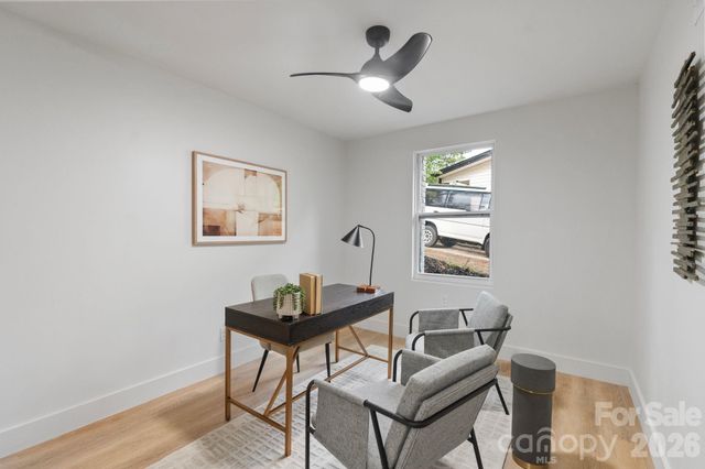 3320 Winterfield Place, Charlotte, NC 28205