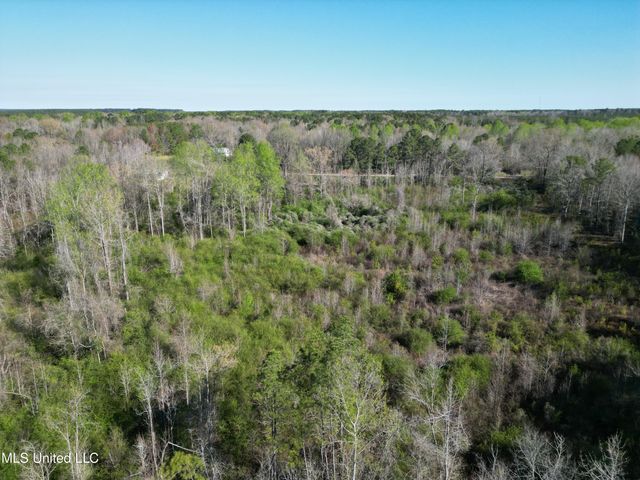None 16 Highway, Carthage, MS 39051