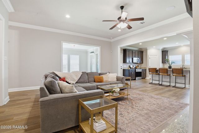 102 Sugar Crest Drive, Youngsville, LA 70592