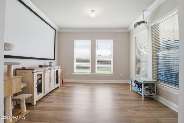 102 Sugar Crest Drive, Youngsville, LA 70592