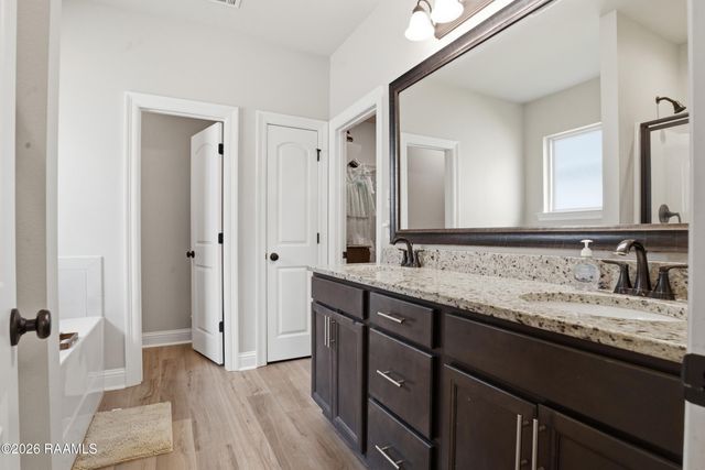 102 Sugar Crest Drive, Youngsville, LA 70592