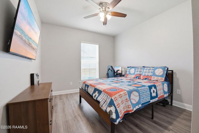 102 Sugar Crest Drive, Youngsville, LA 70592