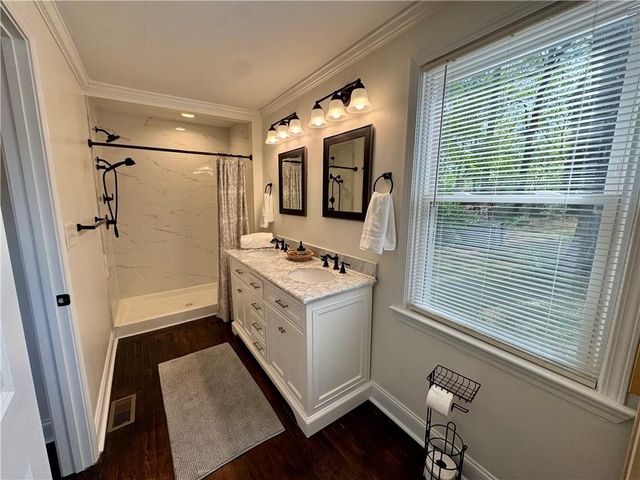 2894 S Clark Drive, East Point, GA 30344