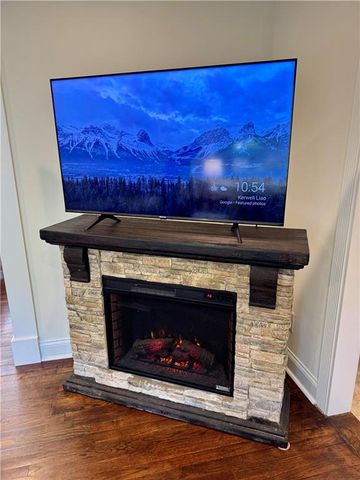 2894 S Clark Drive, East Point, GA 30344