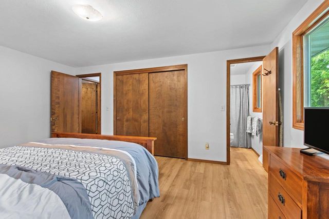 3114 E RIVER DRIVE, Green Bay, WI 54301