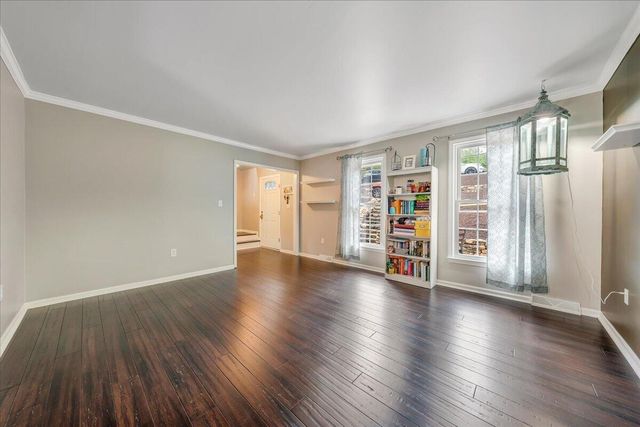 3702 Winding Way RD SW, Roanoke, VA 24015