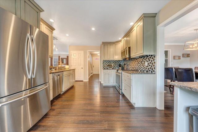 3702 Winding Way RD SW, Roanoke, VA 24015