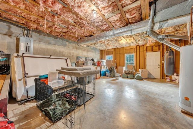 3702 Winding Way RD SW, Roanoke, VA 24015