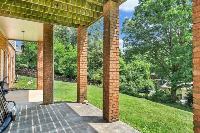 3702 Winding Way RD SW, Roanoke, VA 24015