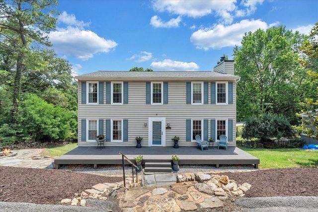3702 Winding Way RD SW, Roanoke, VA 24015