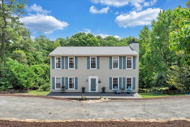 3702 Winding Way RD SW, Roanoke, VA 24015