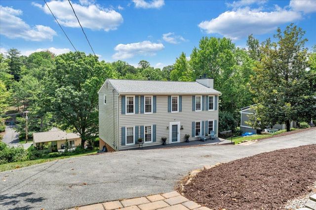 3702 Winding Way RD SW, Roanoke, VA 24015