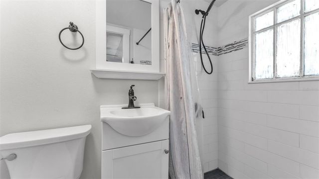 355 S BROADWAY AVENUE, Bartow, FL 33830