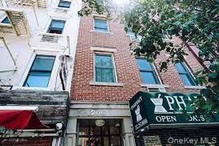 206 1st Avenue 1A, New York (manhattan), NY 10009