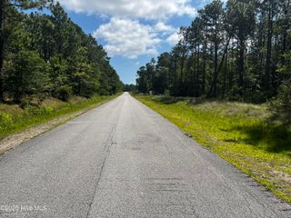 139 W Boiling Spring Road, Southport, NC 28461
