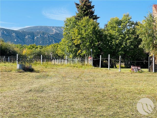 23 Willow Drive, Red Lodge, MT 59068