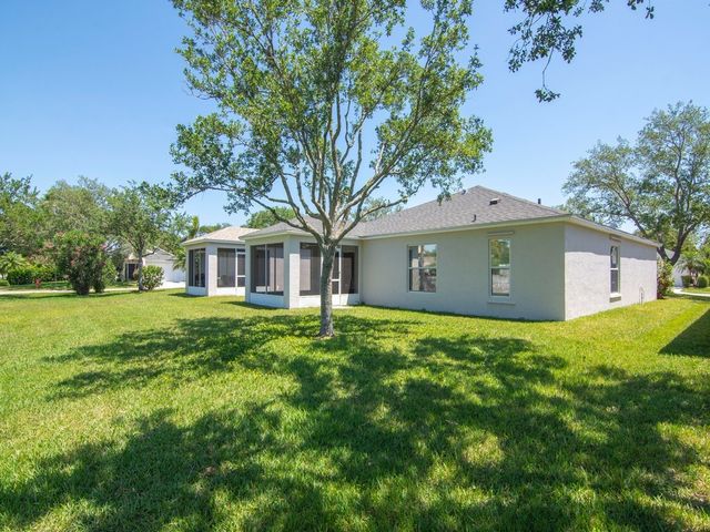 962 E 13th Square, Vero Beach, FL 32960