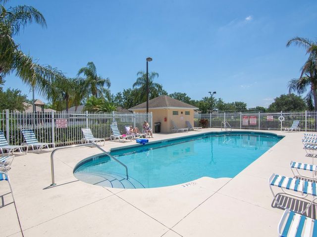 962 E 13th Square, Vero Beach, FL 32960