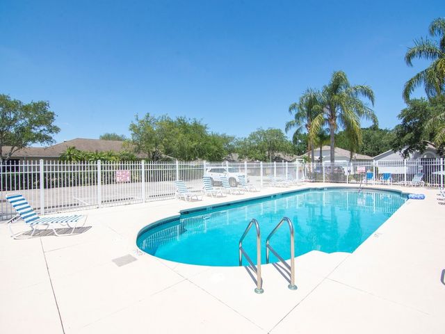 962 E 13th Square, Vero Beach, FL 32960