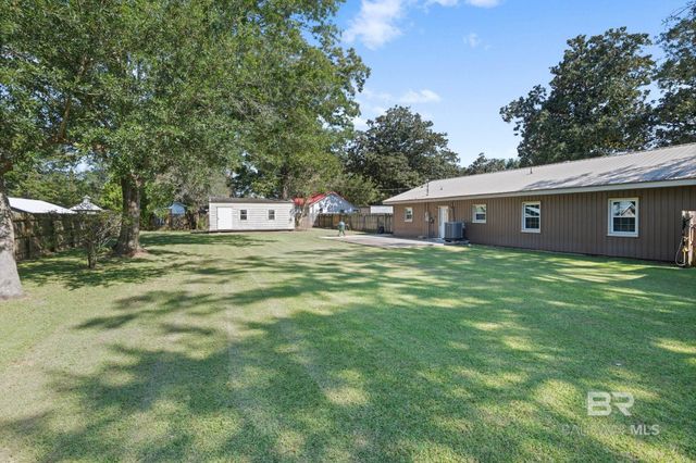 620 W Marigold Avenue, Foley, AL 36535