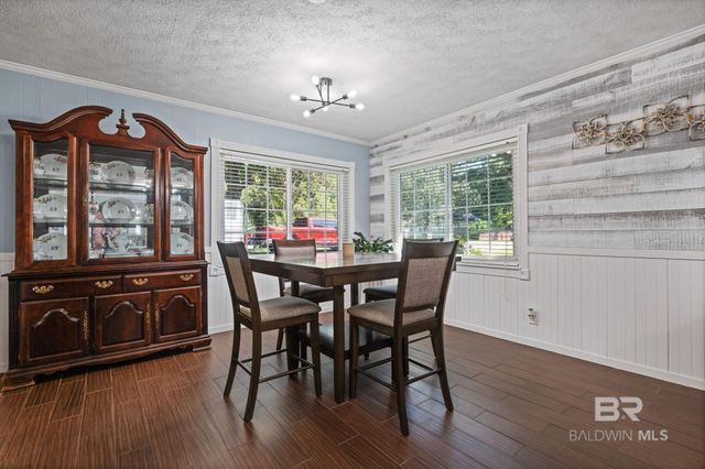 620 W Marigold Avenue, Foley, AL 36535