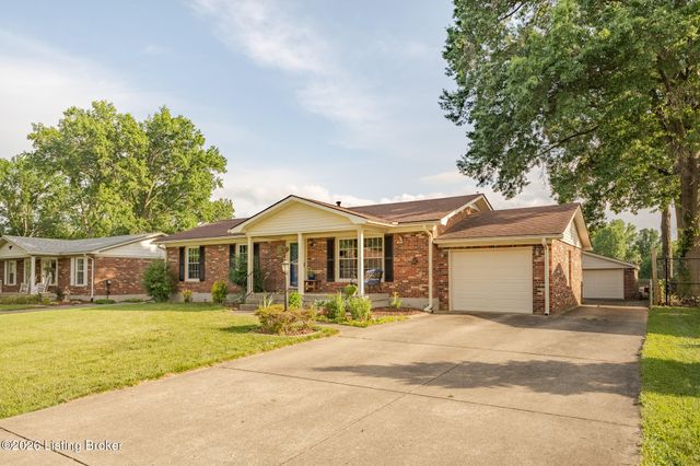 7311 Nottoway Cir, Louisville, KY 40214