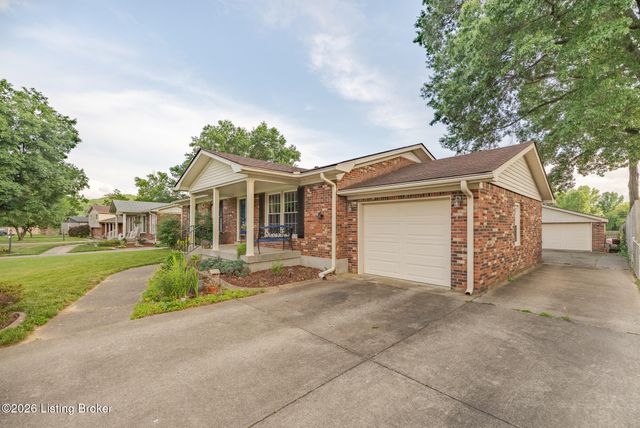 7311 Nottoway Cir, Louisville, KY 40214