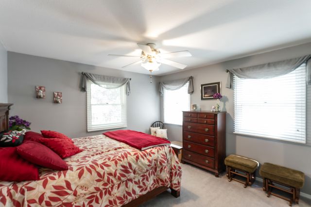 127 Trail'S End Street, Branson West, MO 65737