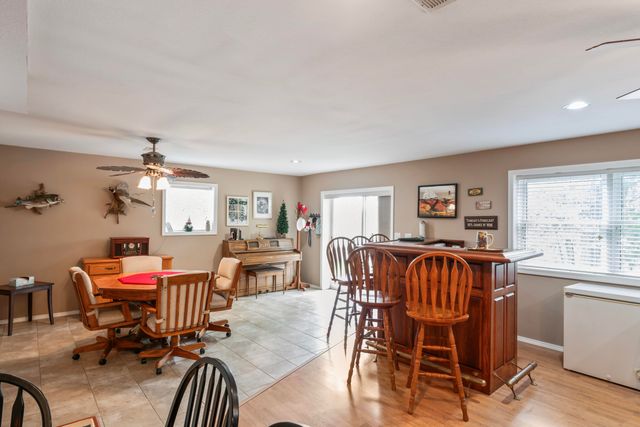 127 Trail'S End Street, Branson West, MO 65737