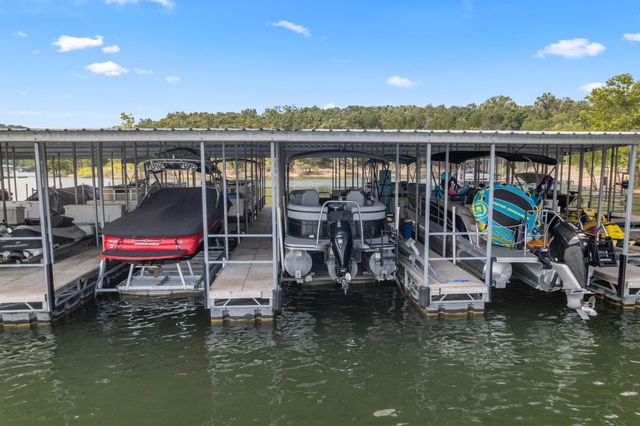 127 Trail'S End Street, Branson West, MO 65737