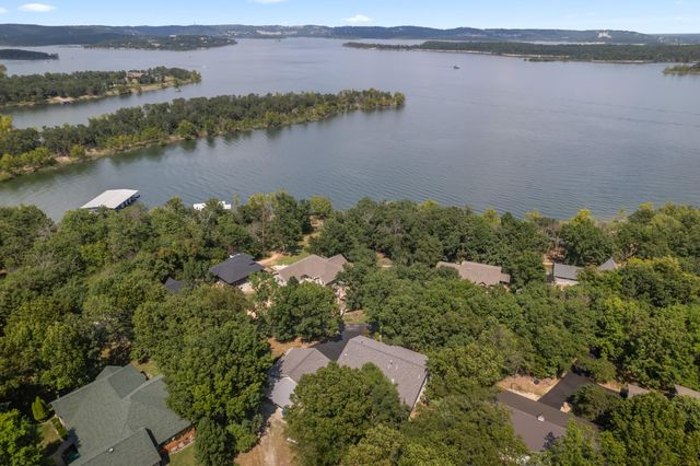 127 Trail'S End Street, Branson West, MO 65737