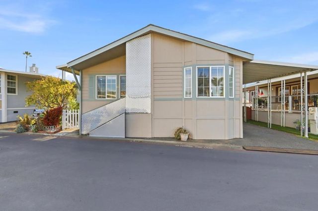 1520 E CAPITOL EXPWY, San Jose, CA 95121